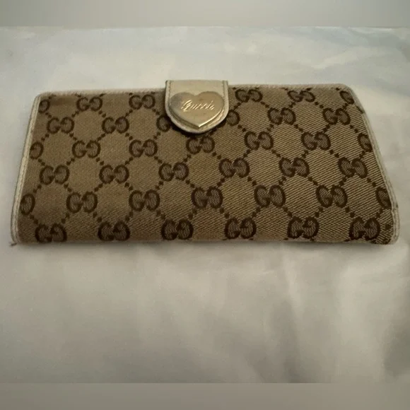 Gucci Brown and Cream Wallet - Picture 13 of 17